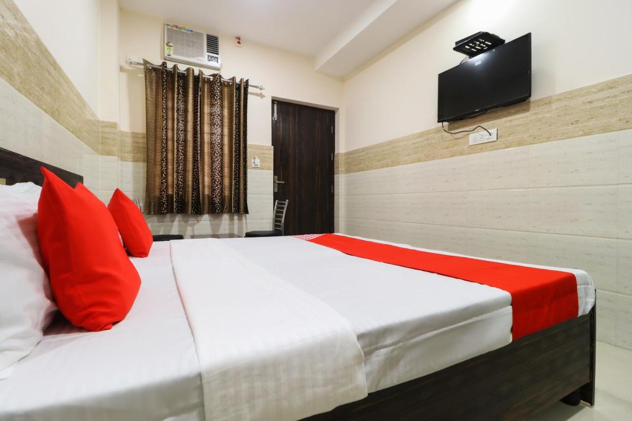 Oyo 49095 Hotel K Fort Abadpura Luaran gambar
